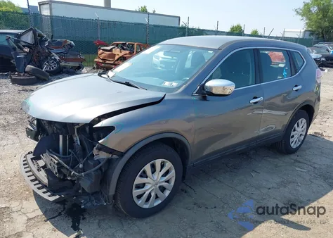 2016 Nissan Rogue S z USA, uszkodzony, nr VIN KNMAT2MT4GP623683